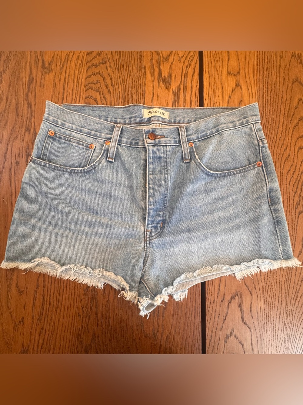Madewell Light Wash Frayed Relaxed Denim Shorts Raw Hem high waist 30 Button fly